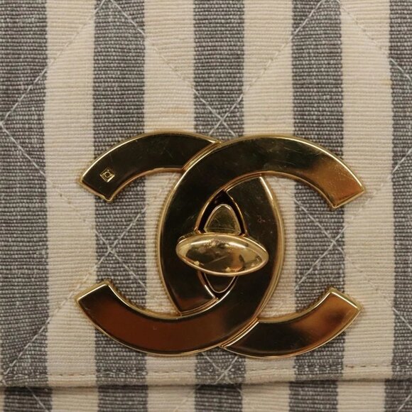 CHANEL Striped Matelasse Chain Shoulder Bag Canvas White Gray CC Auth - Picture 8 of 16
